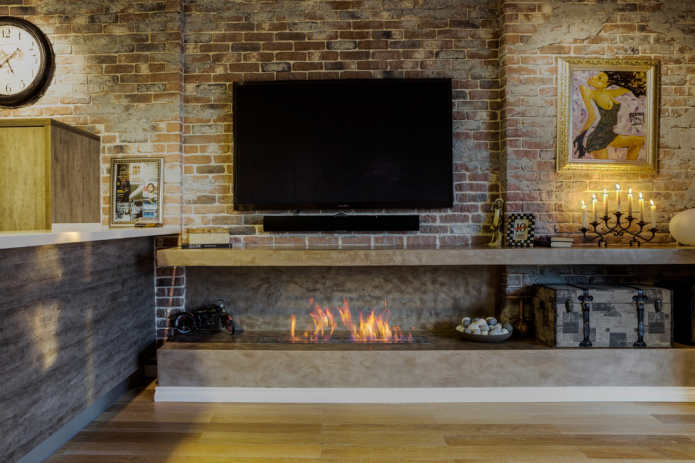 interior estilo loft con chimenea