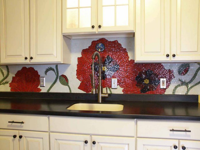 delantal de cocina mosaico con flores