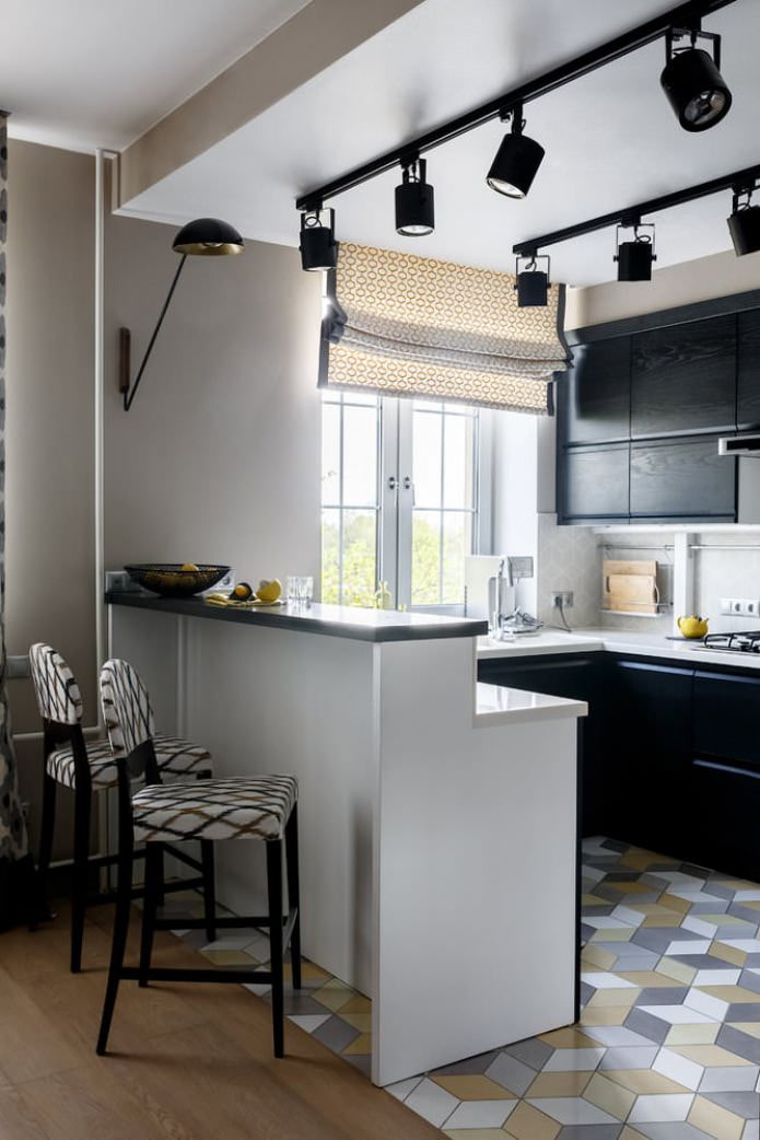 Cortinas estilo loft en la cocina