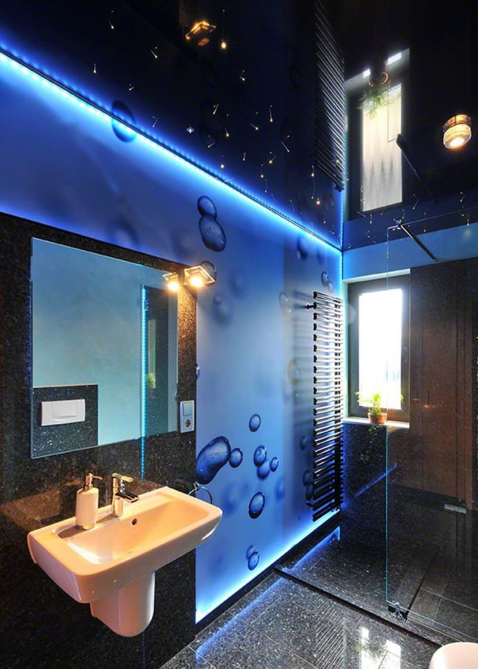 Baño iluminado