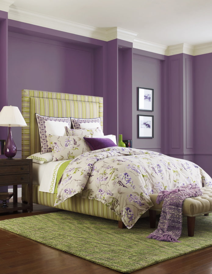 combinación de verde con morado