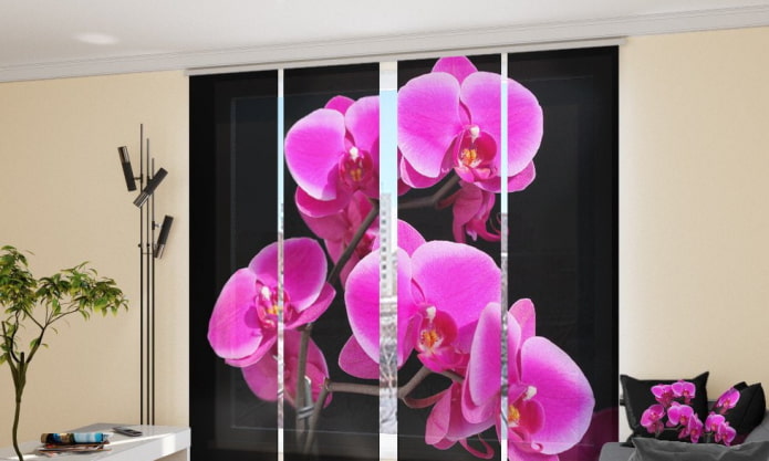 cortinas japonesas con orquídea