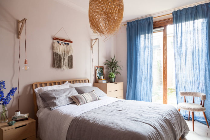 cortinas de lino azul en el dormitorio