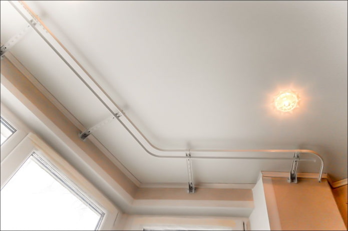 Aluminium cornice