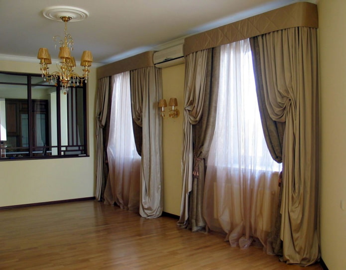 cortinas italianas decoradas con lambrequin