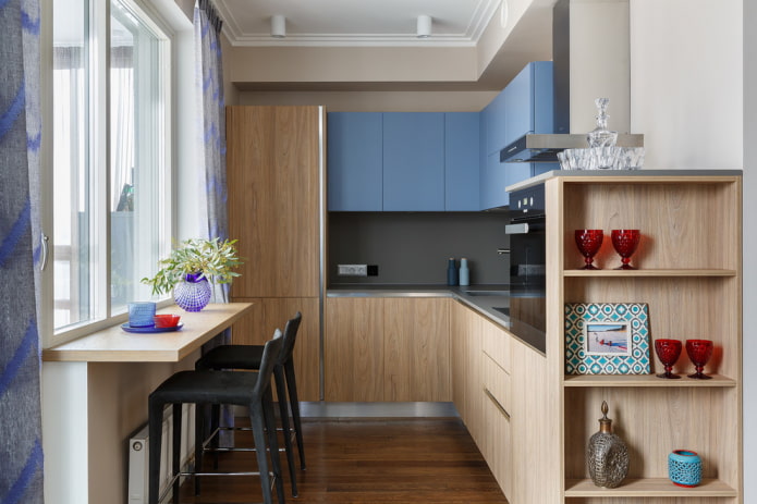 El alféizar de la ventana se convierte en una mesa en la cocina.