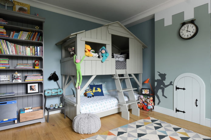 bunk bed-house sa nursery