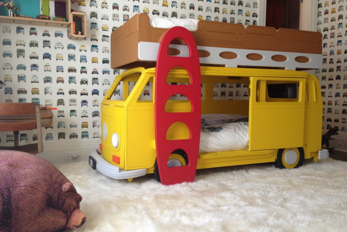 bunk bed-bus sa nursery