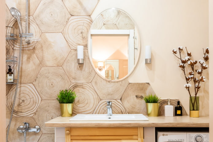 Azulejos efecto madera en el baño en estilo escandinavo.