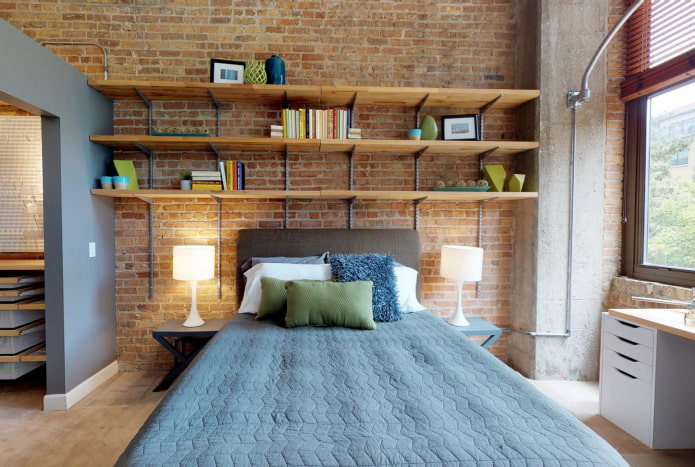 estantes sobre la litera en estilo loft