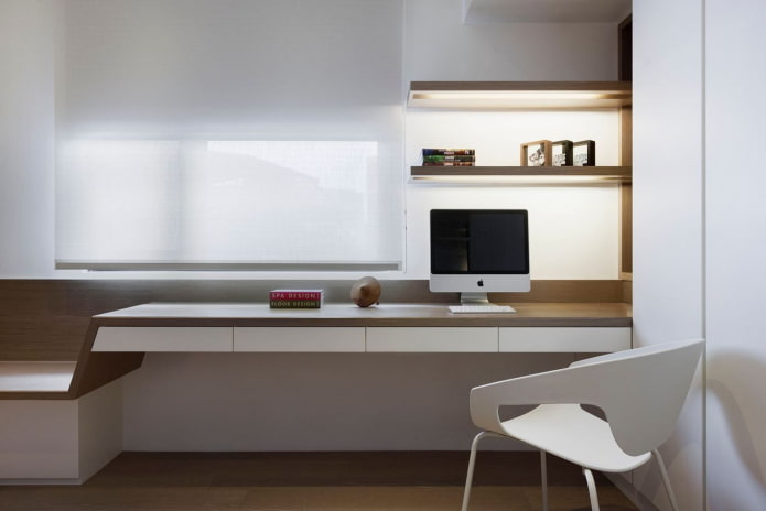 interior del estudio en el estilo del minimalismo