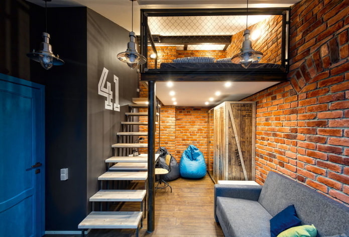 interior de apartamento con literas estilo loft