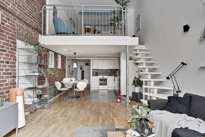 interior de apartamento con literas estilo loft