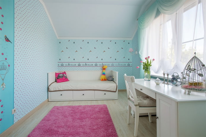 habitación infantil de estilo provenzal azul