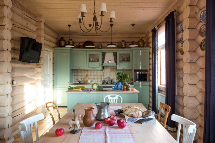 Cocina de estilo provenzal en una casa particular