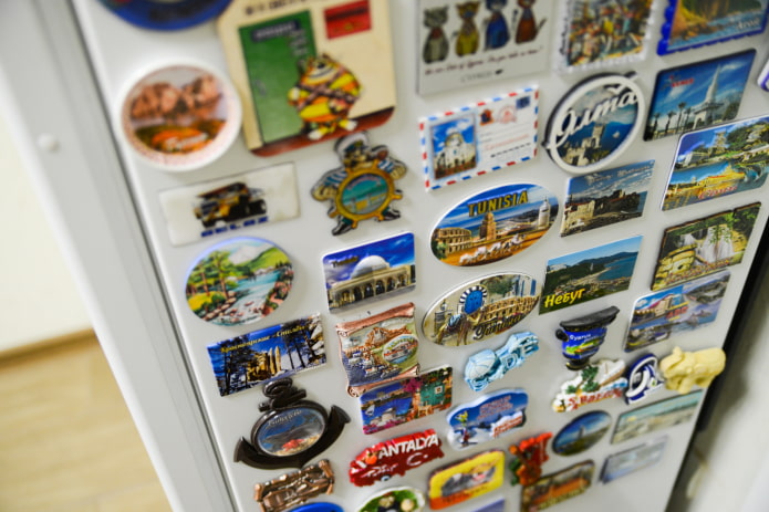 Mga magnet na pang-refrigerator