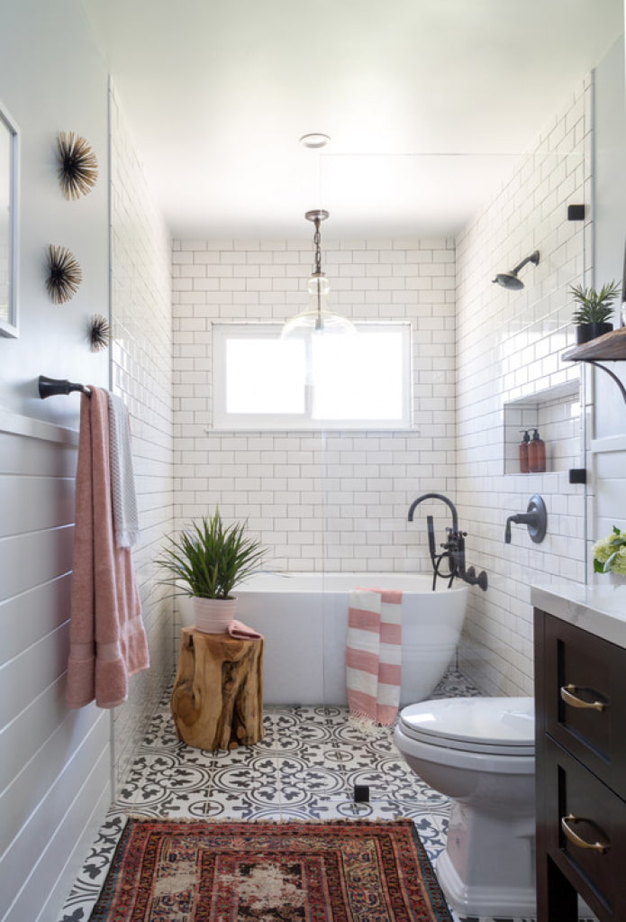 elegante baño en la casa