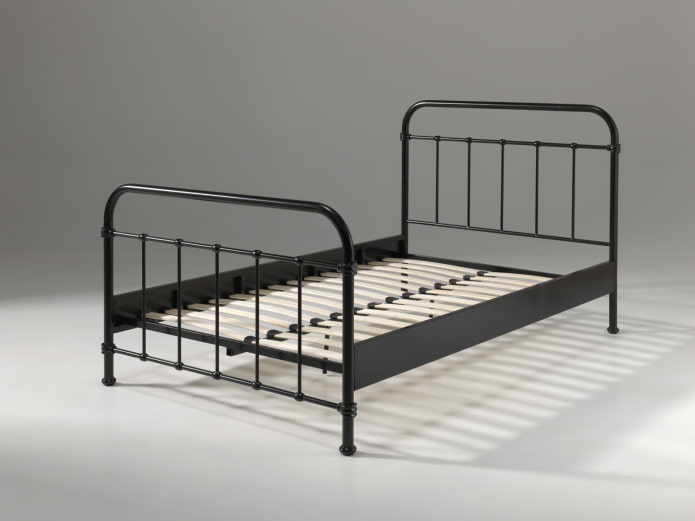 iron bed