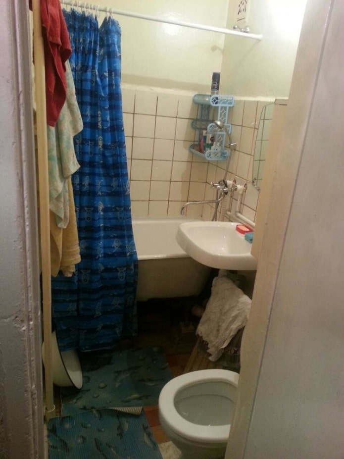 Baño antes de la renovación