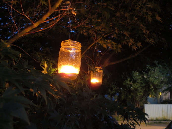 Candelabros de frascos