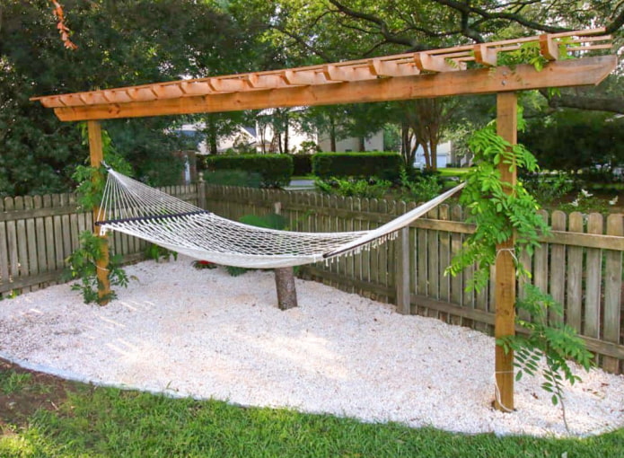 Pérgola con hamaca