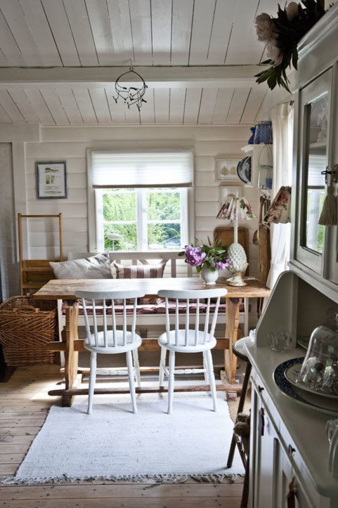 salón-cocina en el campo