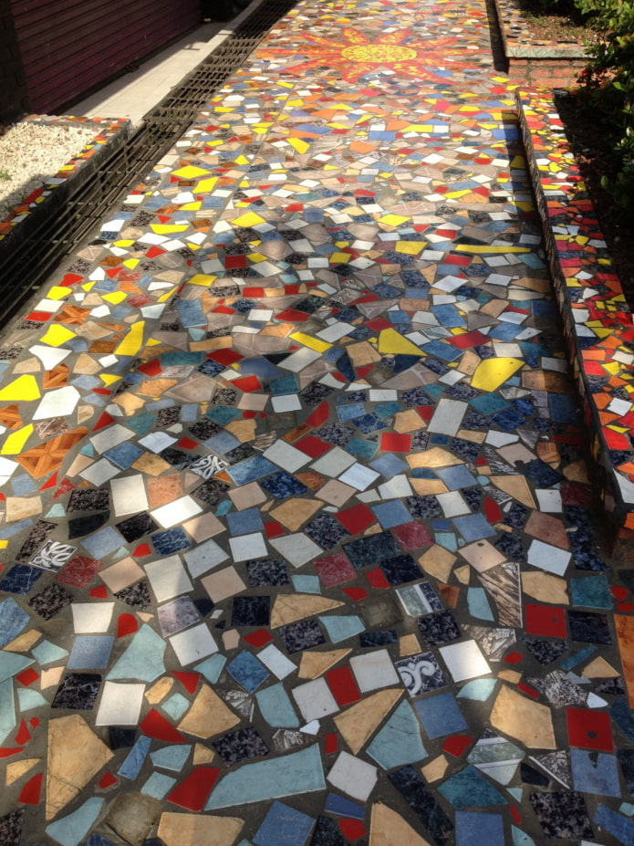 Tile walkway