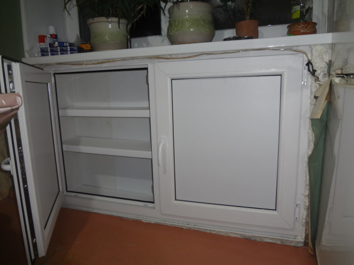 refrigerador de plástico Khrushchev