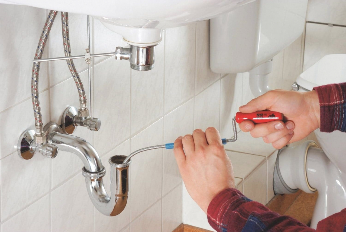 limpieza de cañerías en el baño