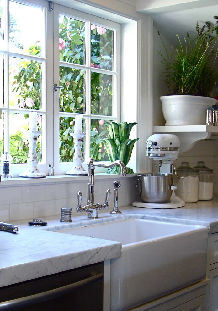 ceramic kitchen sink