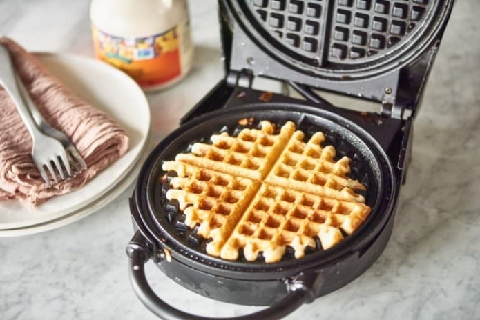 Waffle iron