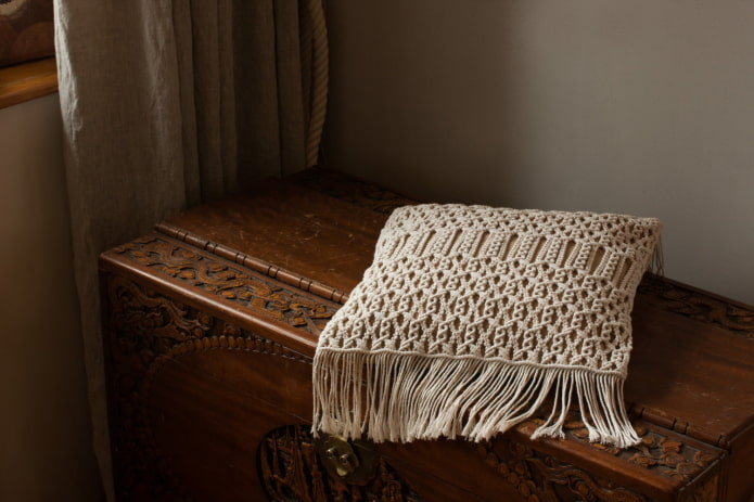 macrame pillowcase