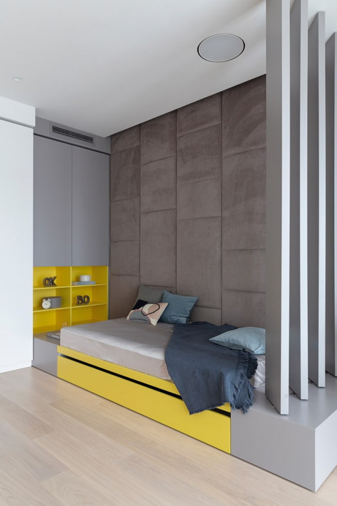 dormitorio en el estilo del minimalismo con detalles amarillos