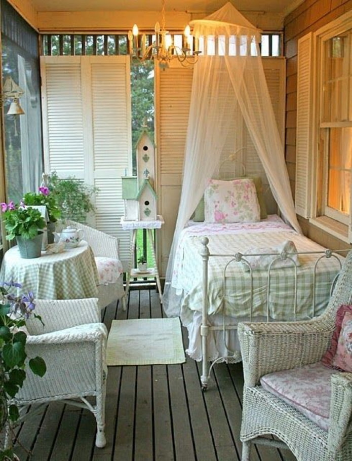 Cama de terraza Shabby Chic