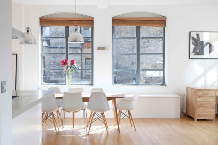 foto de cortinas en ventanas arqueadas