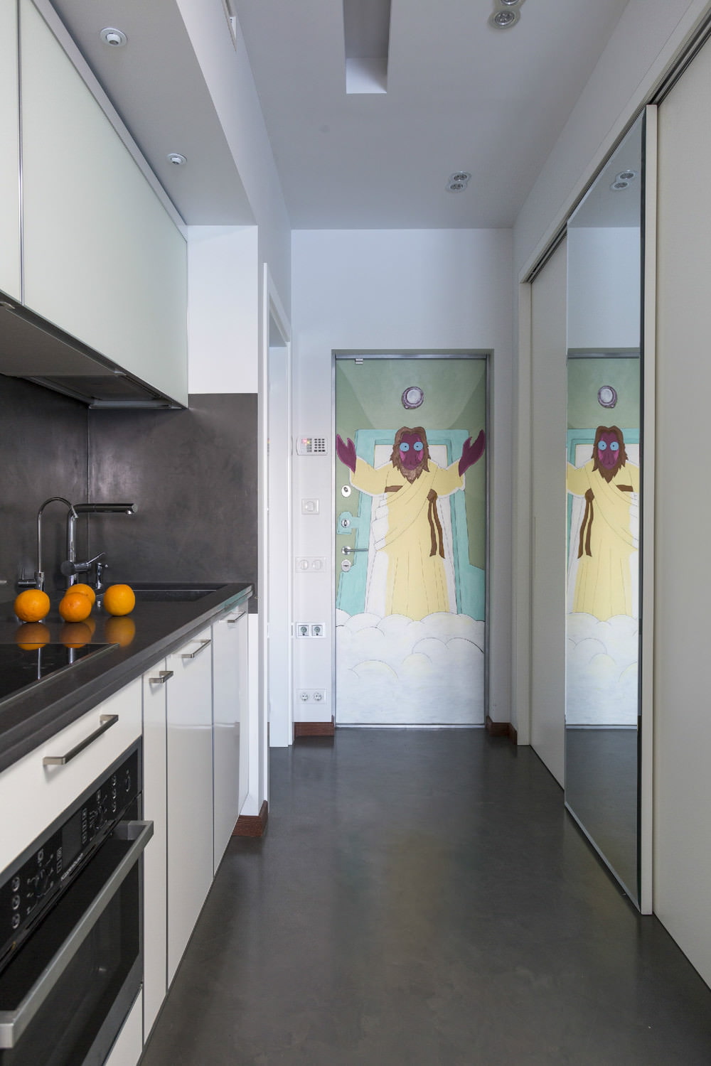 Cocina en el diseño de un apartamento de dos habitaciones de 43 metros cuadrados. metro.