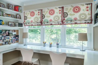 Cortinas para la guardería: tipos, elección de color y estilo, 70 fotos en el interior.