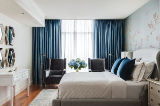 Cortinas azules en el interior: ideas de diseño con estilo