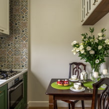 Mesa de comedor para una cocina pequeña: tipos, diseño, formas, ubicación en la habitación-7