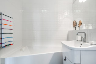 Azulejos blancos en el baño: diseño, formas, combinaciones de colores, opciones de ubicación, color de la lechada